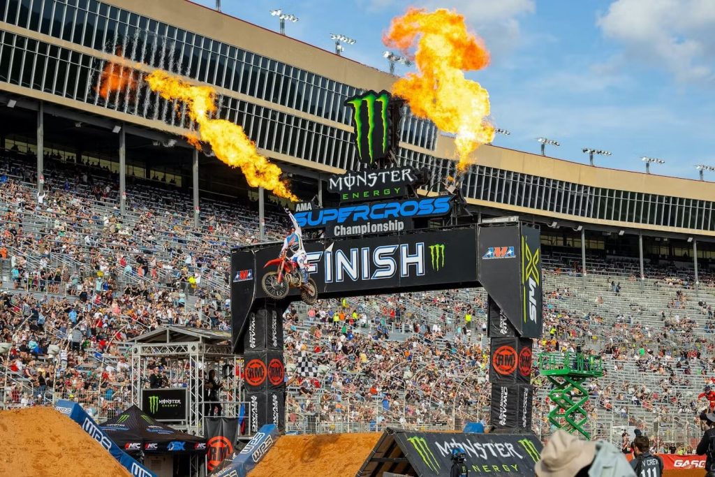 Pilotos que venceram o AMA Supercross!